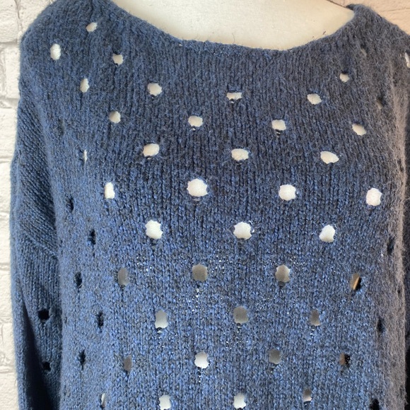 Maurice’s Womens Navy Blue Crochet Sweater Open Polka Dot Knot High Low Medium - Picture 2 of 12